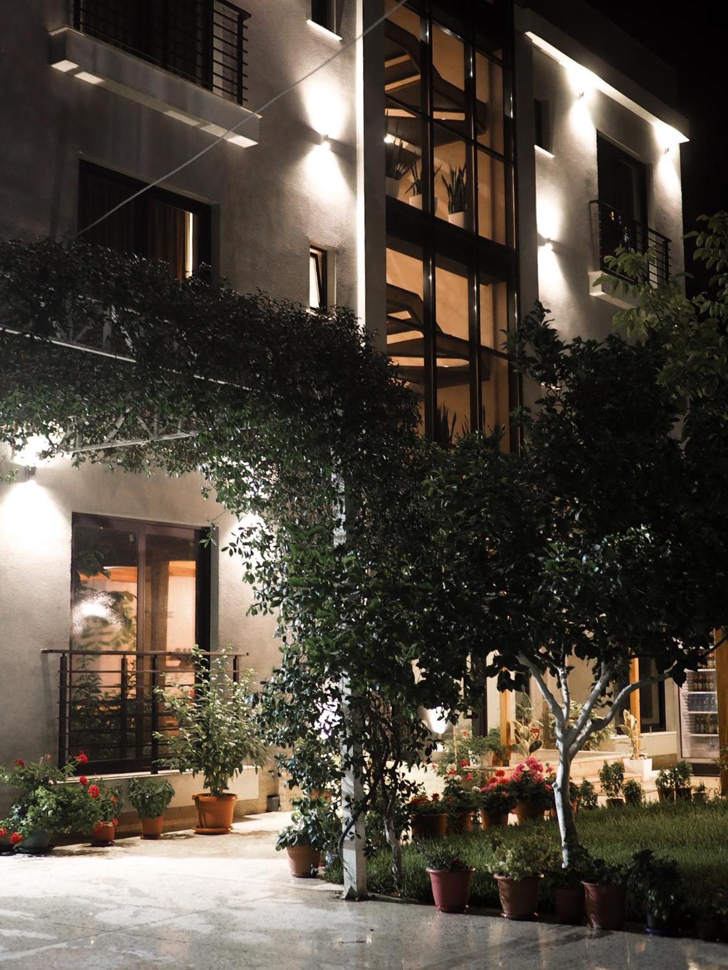 Ritson Hotel Vlorë Exterior foto